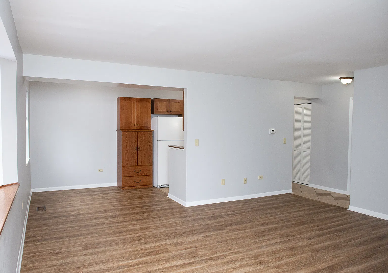 2 bed, 2.5 bath, 1200 sqft, $2,300 — Photo 4