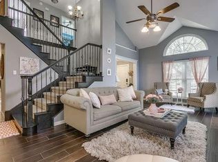 4800 Spoon Drift Dr, Fort Worth, TX 76135