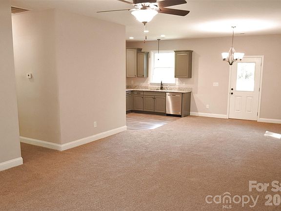 5th image of 2809 Shiloh Unity Rd