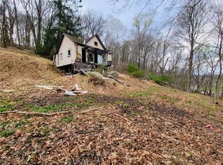 3867 Leslie Ave, Allison Park, PA 15101