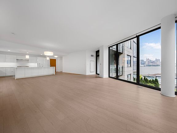 2nd image of 9 Avenue At Port Imperial #510