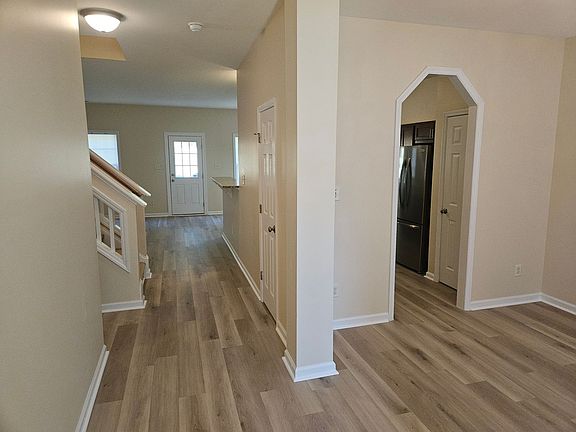 4th image of 5217 Anchorage Way