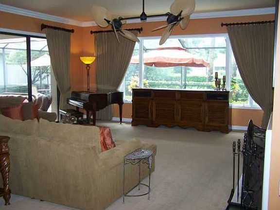 4th image of 6118 SE Oakmont Pl