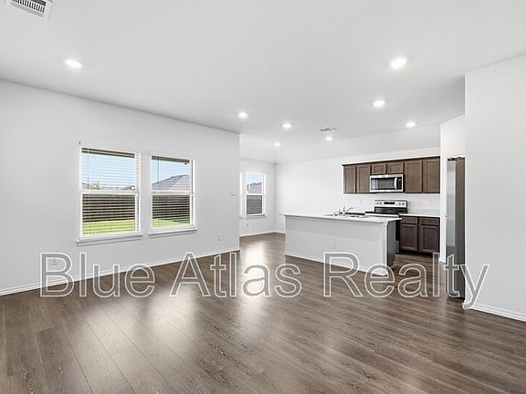 4th image of 503 Cistern Way