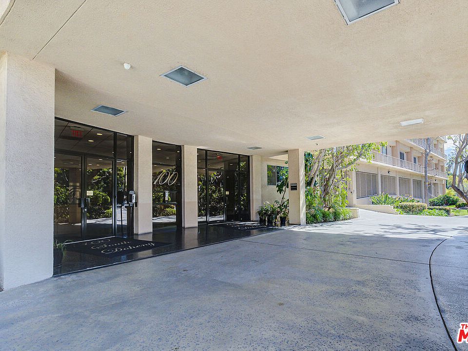 100 S Doheny Dr Los Angeles CA | Zillow