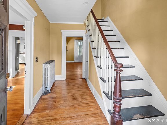 5th image of 130 Windham Road