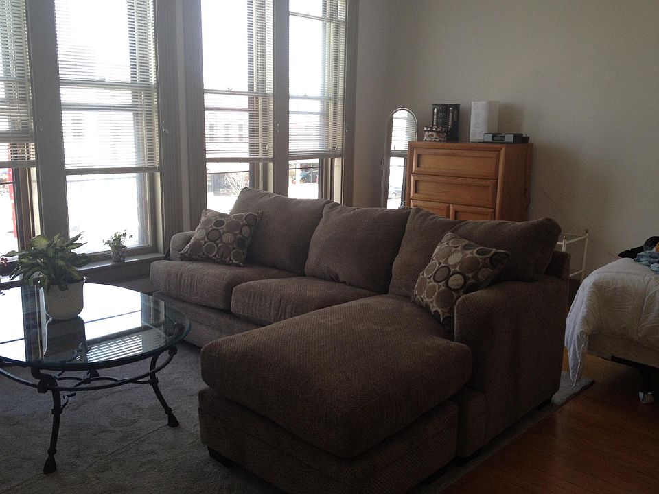1st image of 10 Coach St APT 1