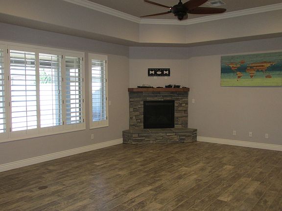 3rd image of 3471 Laramie Ave
