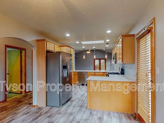 4th image of 4404 Noche Clara Ave NW