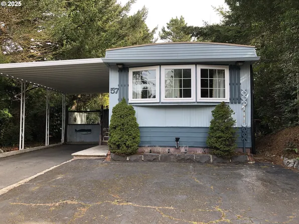 1600 Rhododendron Dr Space 57, Florence, OR 97439