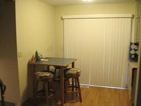 5th image of 1115 Millbrook Dr