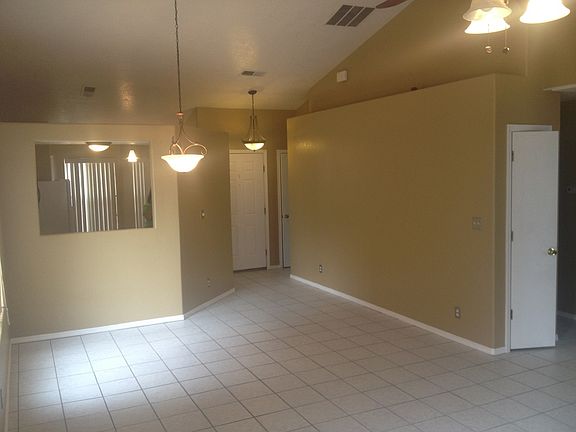 3rd image of 1138 Avenida Las Vistas NW