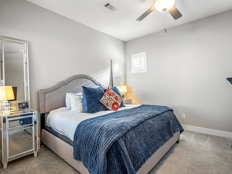222 Thistle Dr — Photo 23