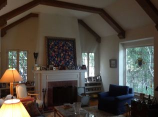 10826 Rochester Ave, Los Angeles, CA 90024