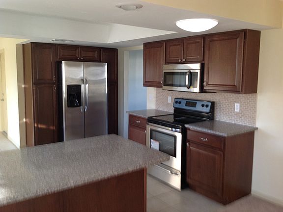 Kitchen stove and fridge