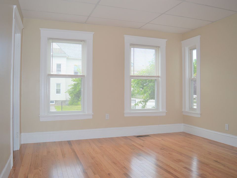 1st image of 98 West St APT 1