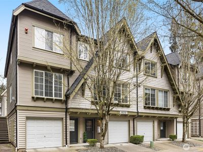 18250 NE 96th Way #102, Redmond, WA, 98052