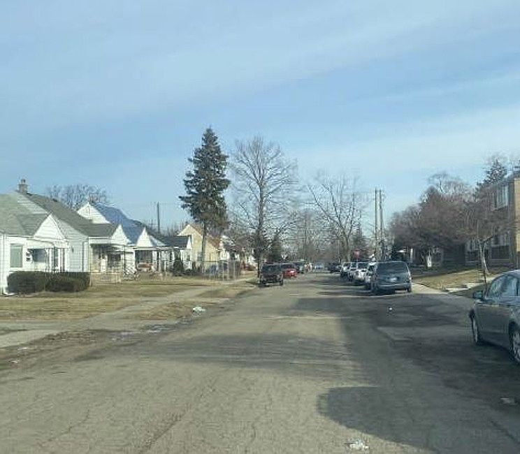 2nd image of 6083 Ashton Ave