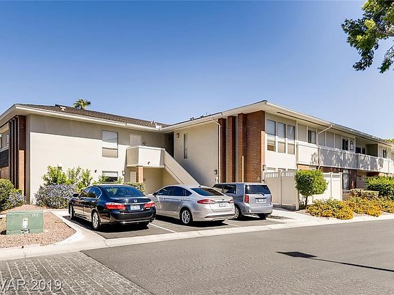 2nd image of 2838 Geary Pl Unit 4014