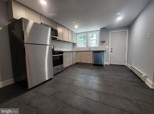 1026 Chestnut St, Wilmington, DE 19805