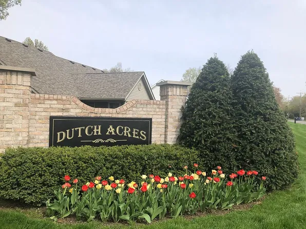 2420 Dutch Ln, Terre Haute, IN 47802