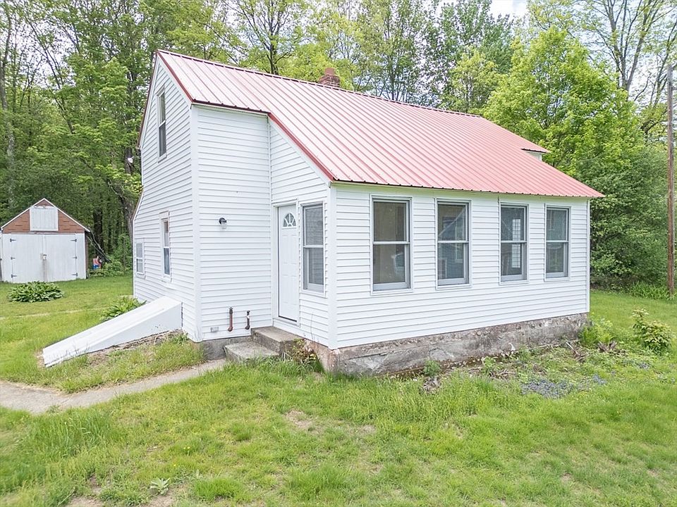 1st image of 92 Squannacook Rd