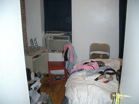 3rd image of 709 9th Ave Frnt 1