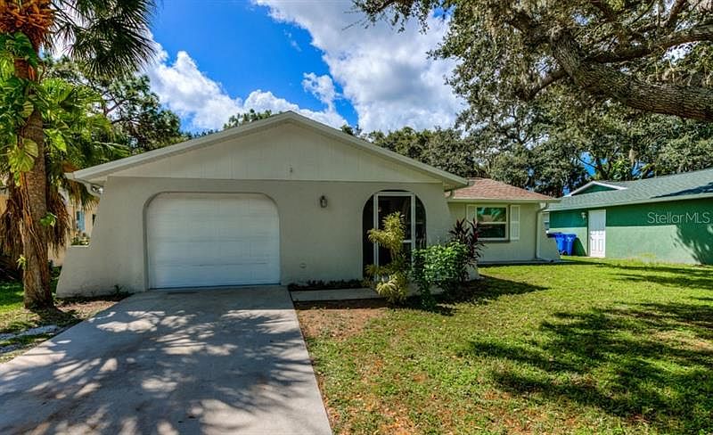 1st image of 1325 Karen Dr