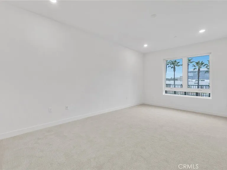 2205 Rivington — Photo 31
