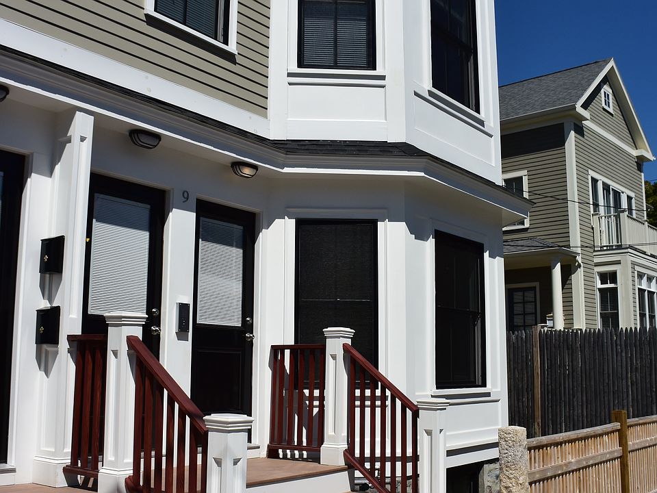 1st image of 9 Sheridan St #1