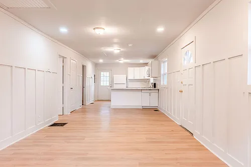 80 Menefee St Photo 1