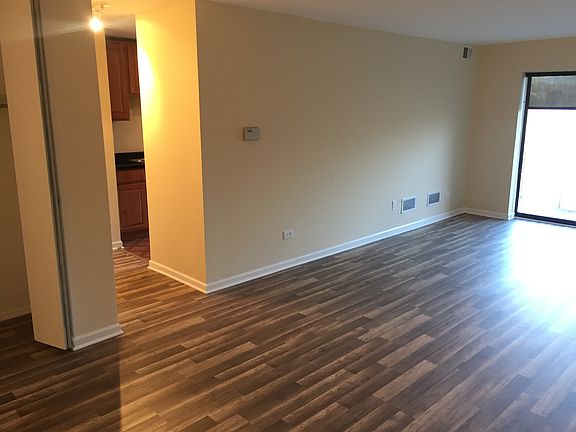 5th image of 1702 Mill St APT 510