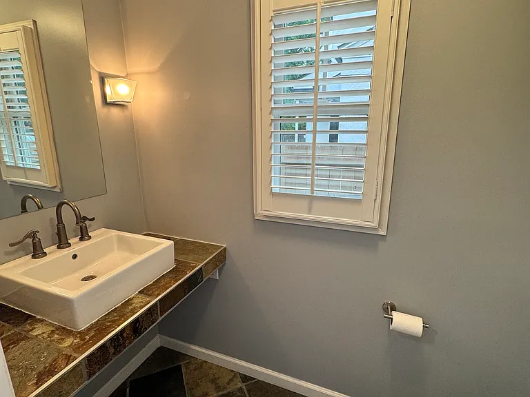 2071 Inchcliff Rd — Photo 19