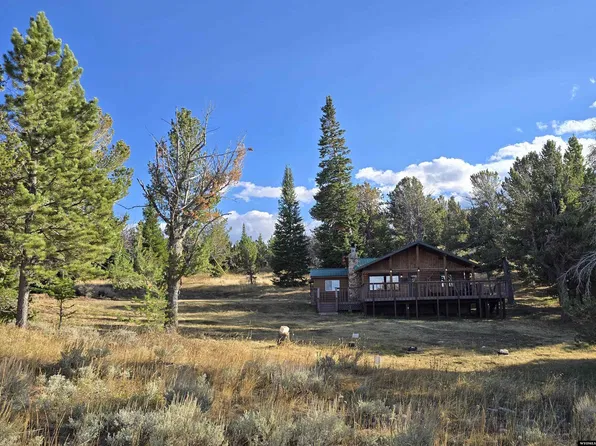 8110 Hogadon Rd, Casper, WY 82601