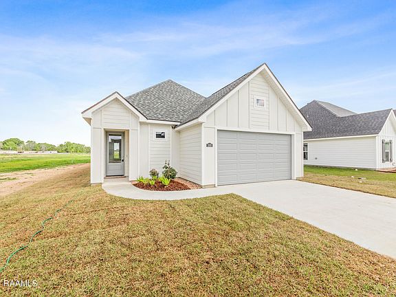 3rd image of 300 Long Creek Ln