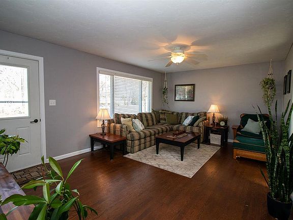 2nd image of 358 Wettstein Ave