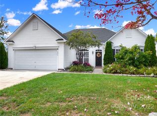 16214 Hayfield Rd, Charlotte, NC 28213