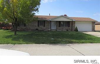 1st image of 8 E Mimosa Dr