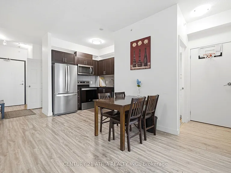 128 King St N #1003 — Photo 18