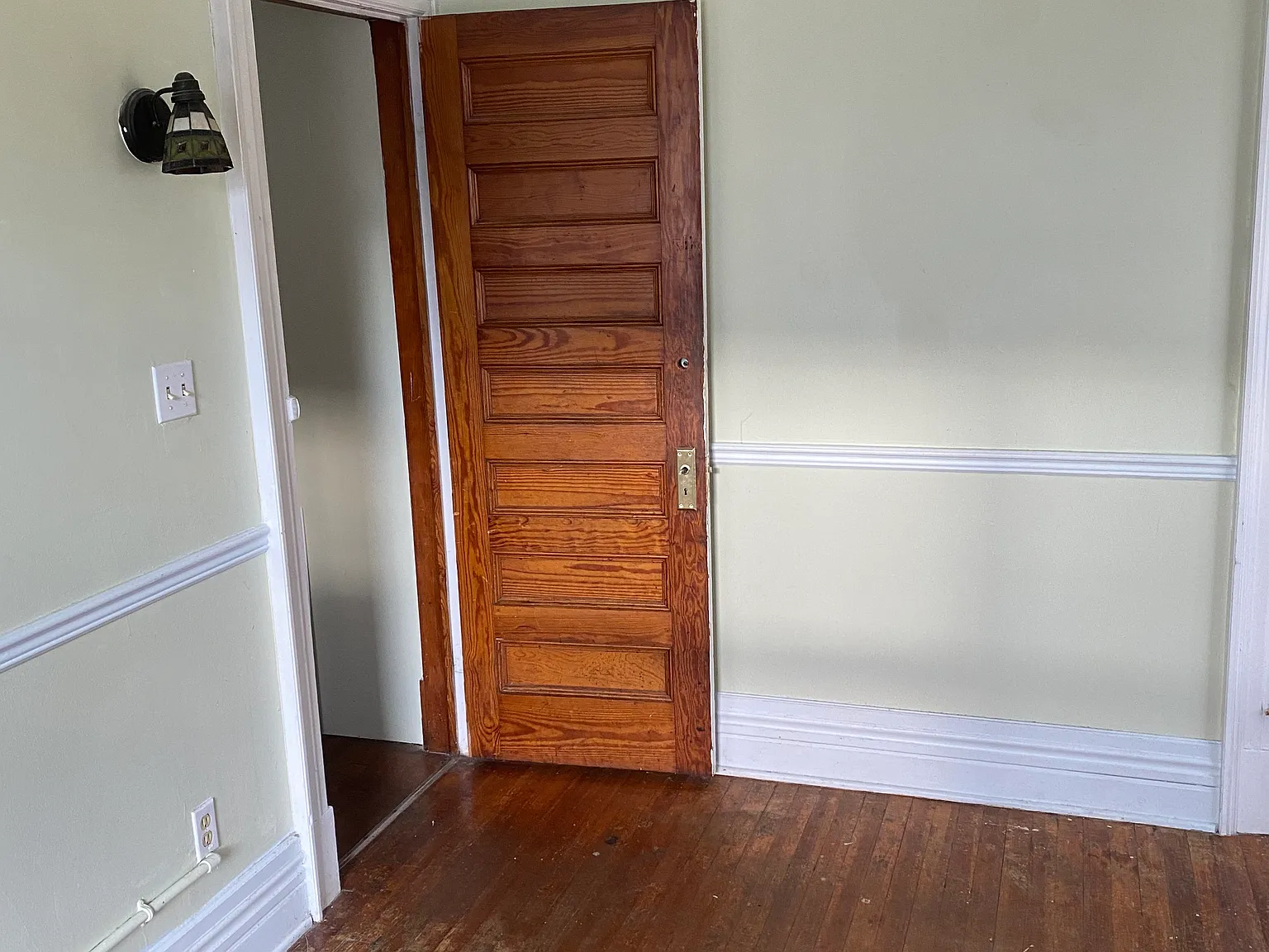 4 bed, 1600 sqft, $550 — Photo 2