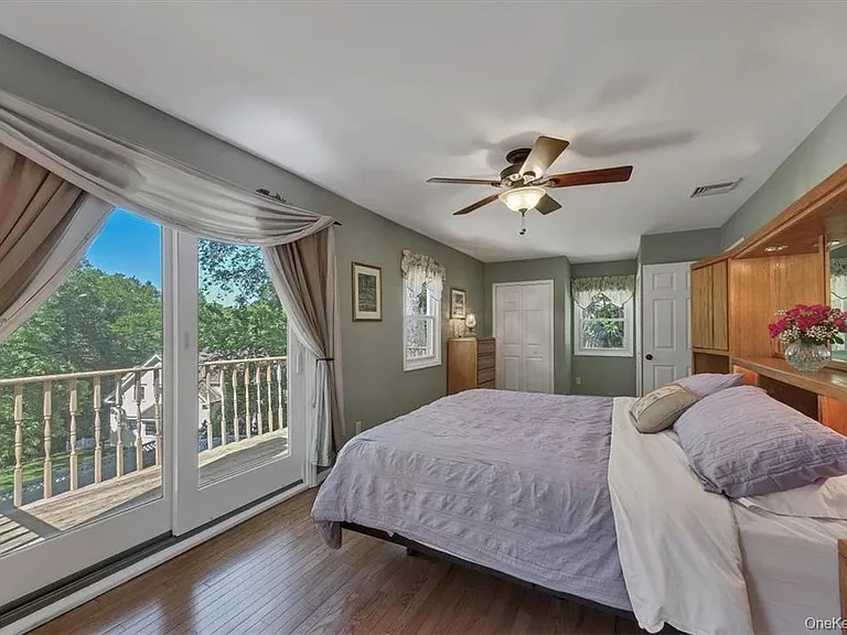 13 Split Rock Rd — Photo 16
