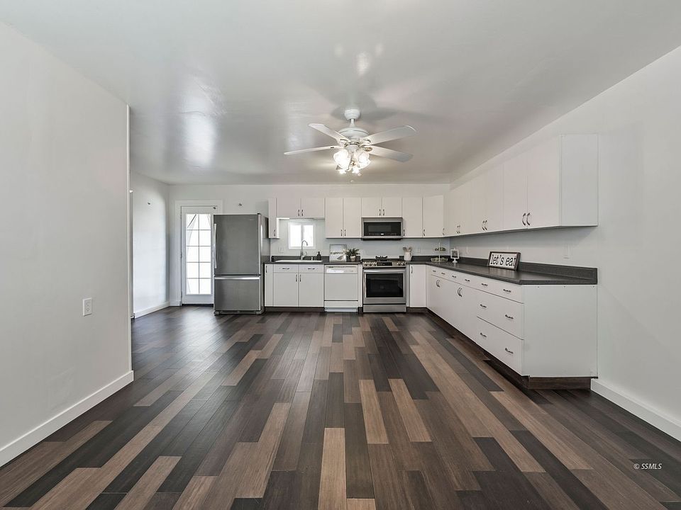 1436 Mayo St, Ridgecrest, CA 93555 | Zillow