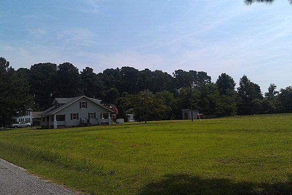 3rd image of 280 Chesapeake Dr