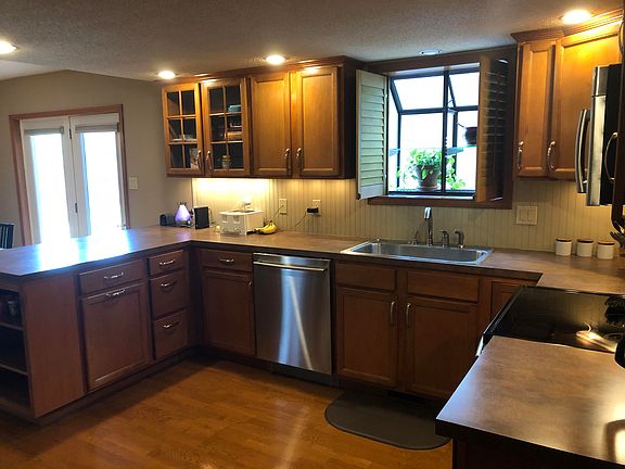 4th image of 113 Hollyridge Ln