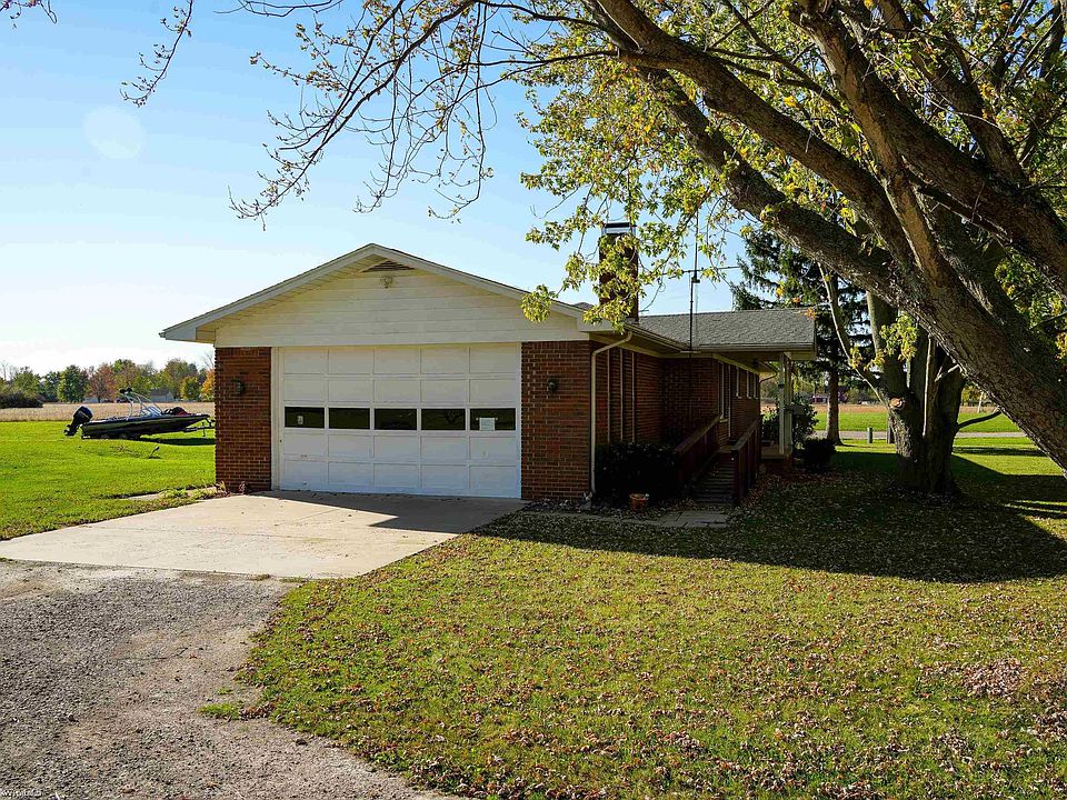 6039 Belle River Rd, photo 3