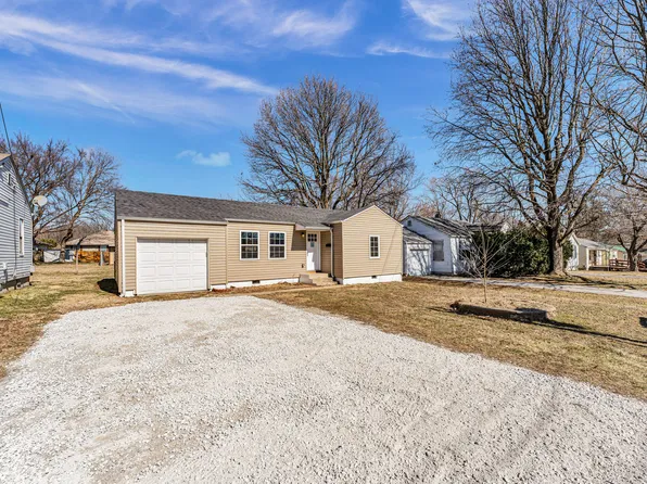 1645 E Dale Street, Springfield, MO 65803