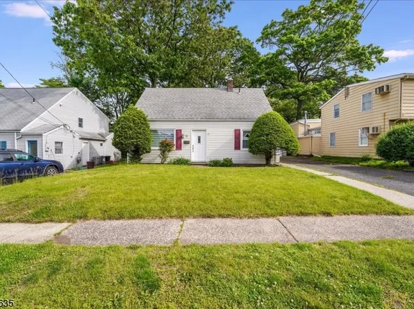 11 Cathy Ave, Hawthorne Boro, NJ 07506