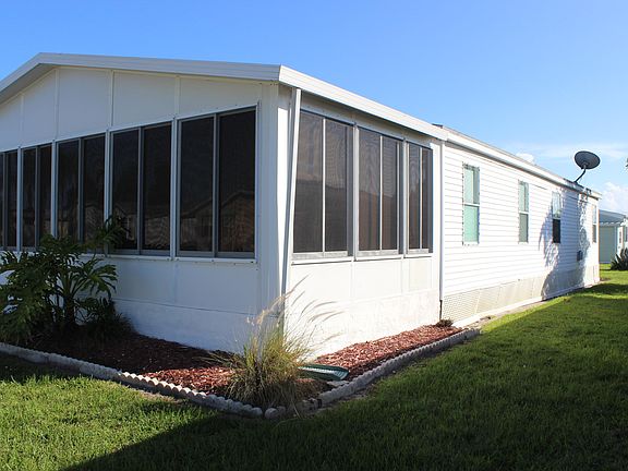 3rd image of 6731 Sinsonte Court