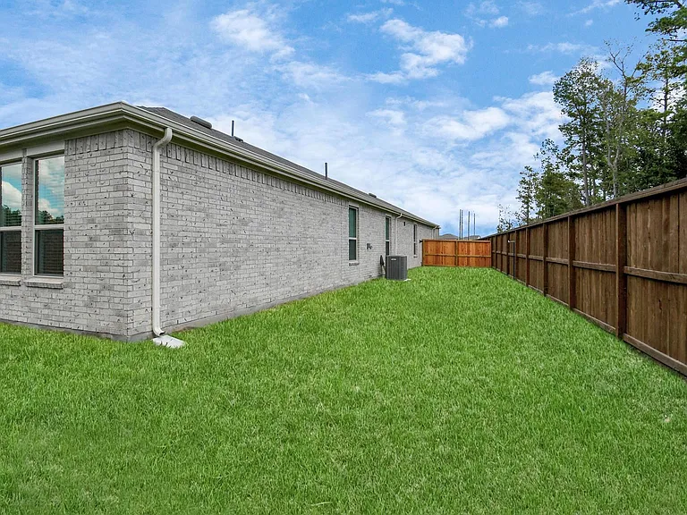 16150 Elbridge Ct — Photo 30