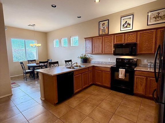 5th image of 6832 E Hetley Pl #5
